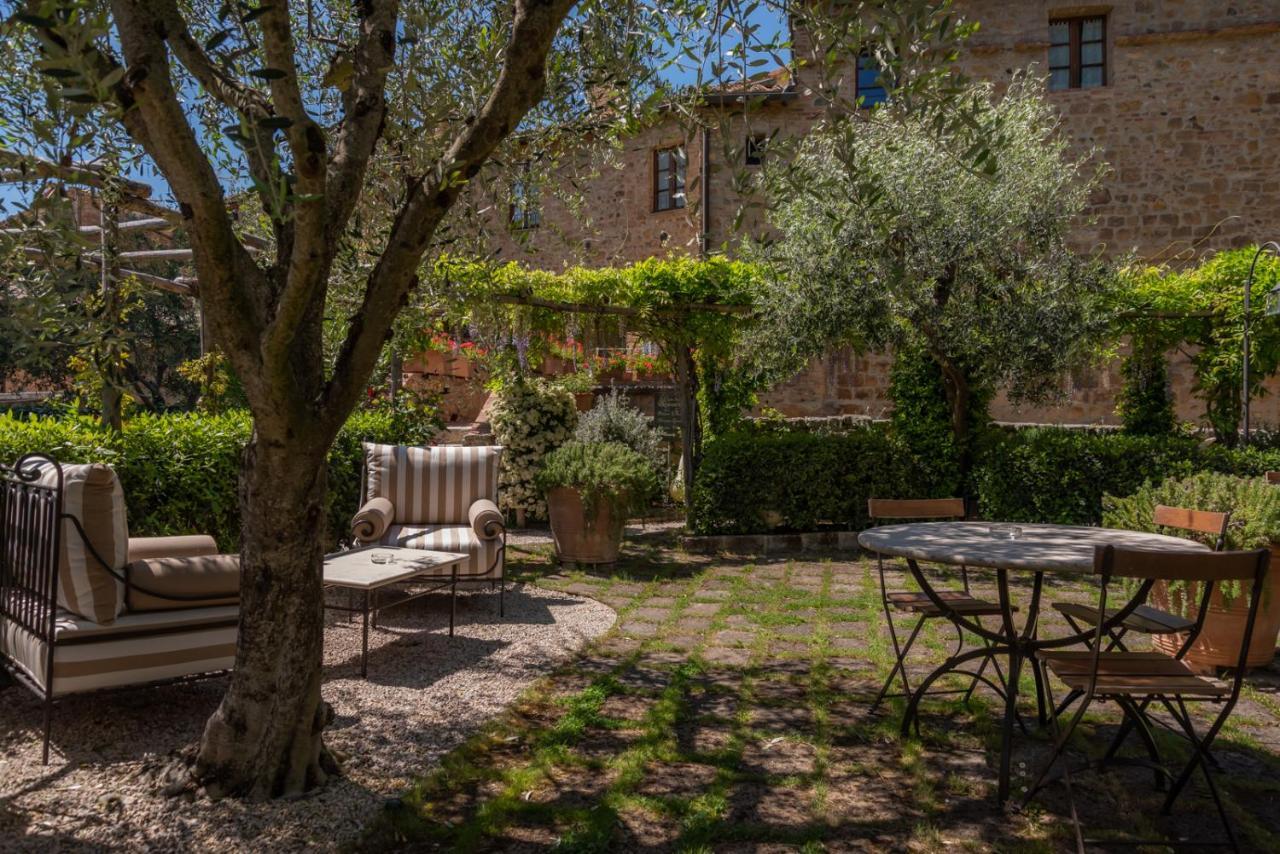 Torre Giardino Segreto B&B- Borgo Capitano Collection - Albergo Diffuso San Quirico dʼOrcia Dış mekan fotoğraf